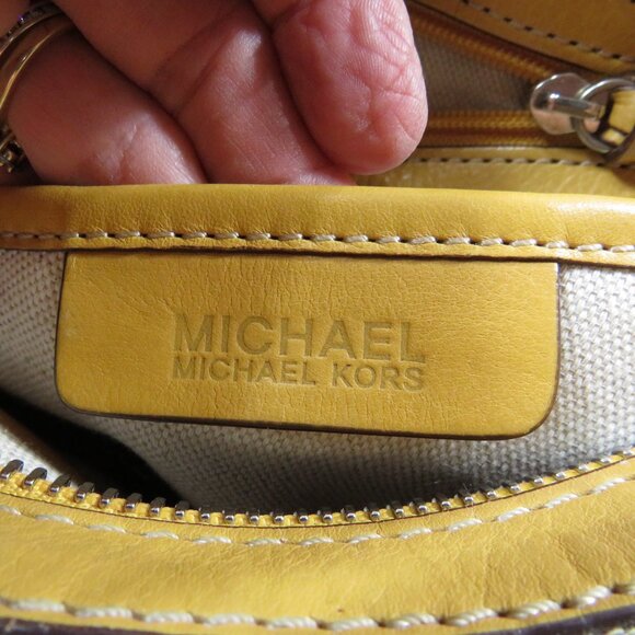 Michael Kors Heavy Leather and canvas handbag Zipper - Picture 4 of 13